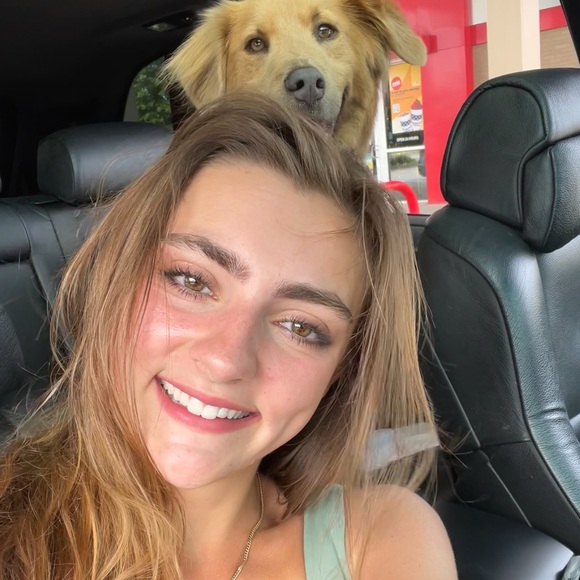 oliviahenze